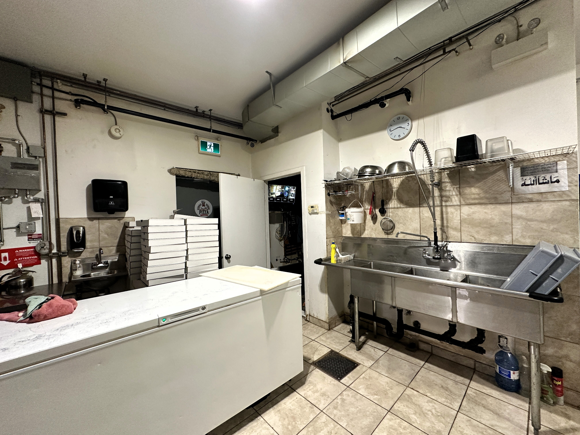 低于成本价出售! 萨斯卡通市区·商业楼—22nd街，2019 年新建，4 个独立单元——林与唐地产 - 6